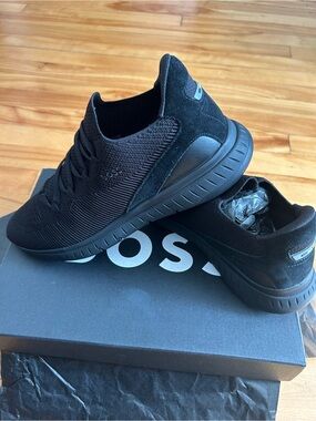 Hugo Boss Men's All-Black Knit Low-Top Sneakers